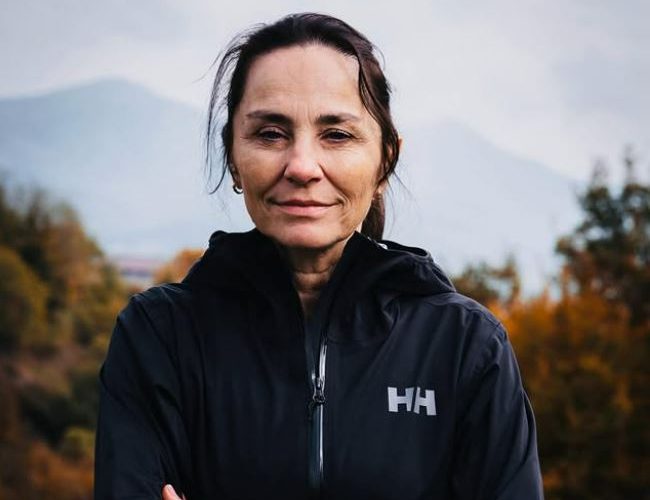 Wat is de leeftijd van Jet de Nijs